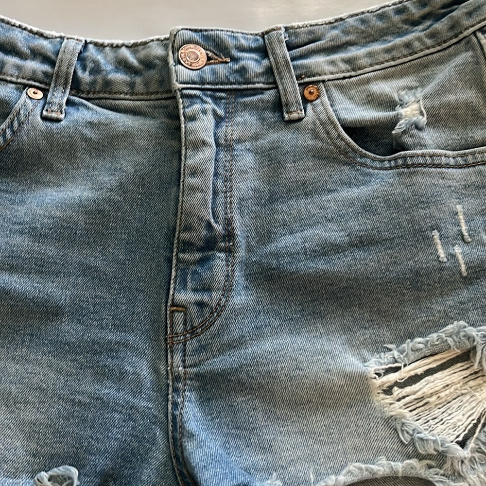 Mavi Jeans Cut Off High Rise Shorts Size 27 - Picture 15 of 16